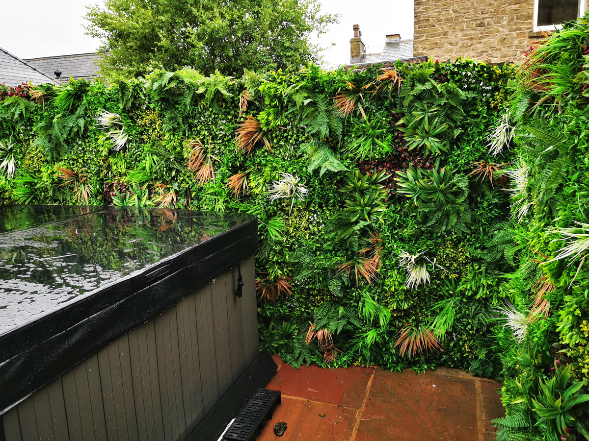 Artificial Deluxe Green Wall (100x100cm) - Year-Round Lush Greenery for UK Gardens & Events - No Upkeep!