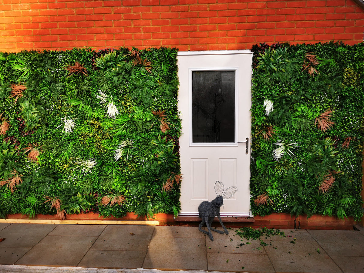 Artificial Deluxe Green Wall (100x100cm) - Year-Round Lush Greenery for UK Gardens & Events - No Upkeep!