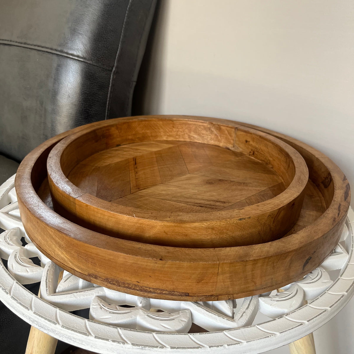 Round Herringbone Wooden Serving Trays - Mango Wood