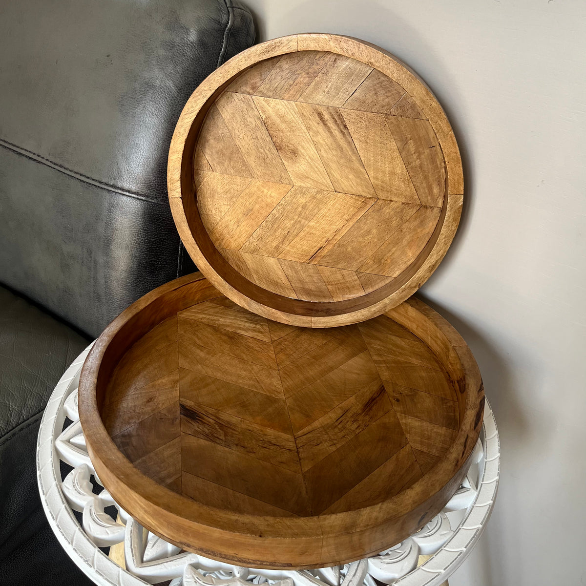 Round Herringbone Wooden Serving Trays - Mango Wood