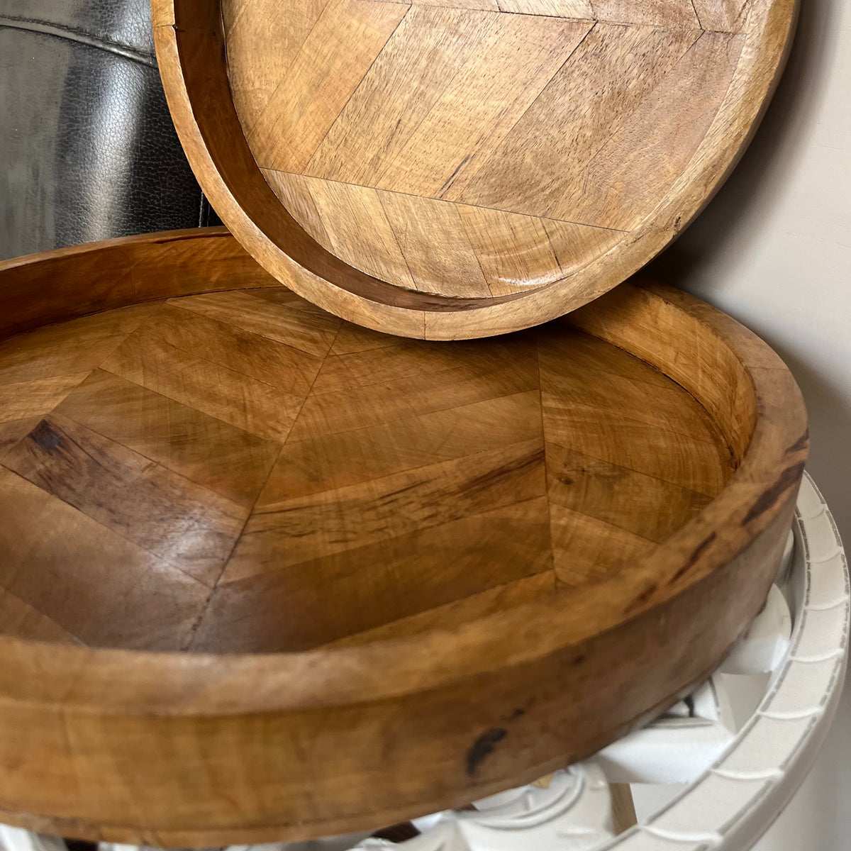 Round Herringbone Wooden Serving Trays - Mango Wood