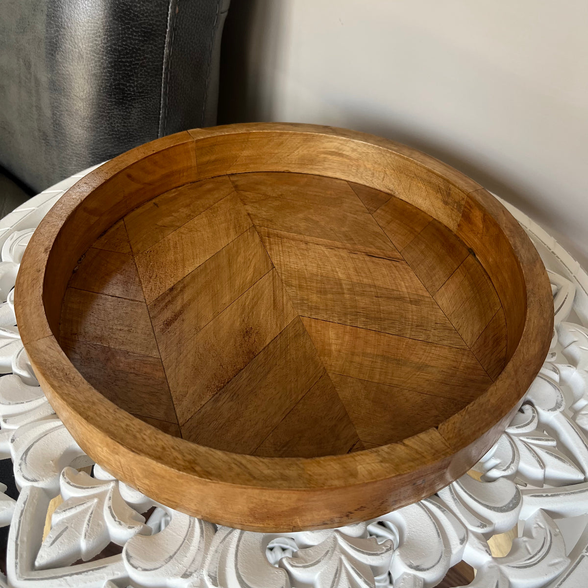 Round Herringbone Wooden Serving Trays - Mango Wood