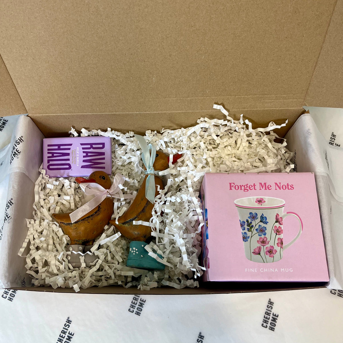 Sweet Ducks & Blooms Gift Box