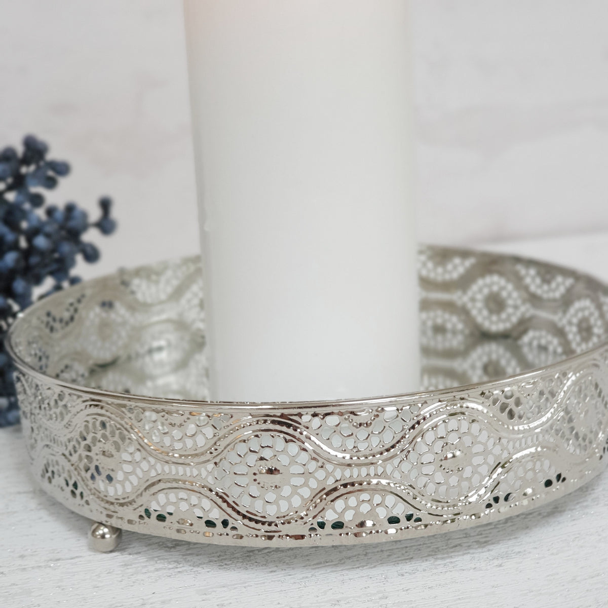Decorative Silver Style Mirror Tray with candle close up