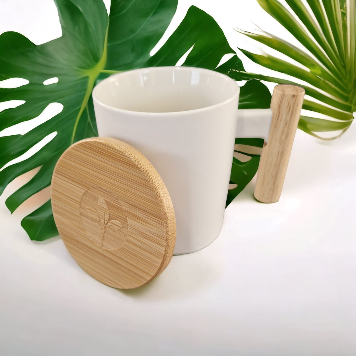 Ceramic White Cup with Bamboo Handle and Removable Lid (480ml) - Cherish Home