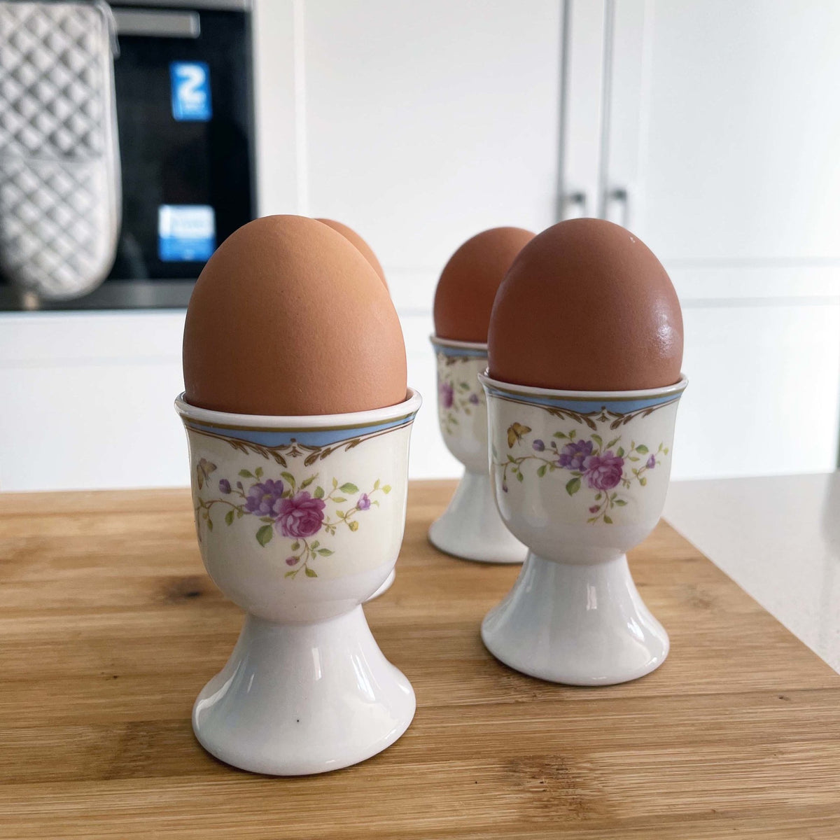 Darcey Egg Cup Set on wood chopping board
