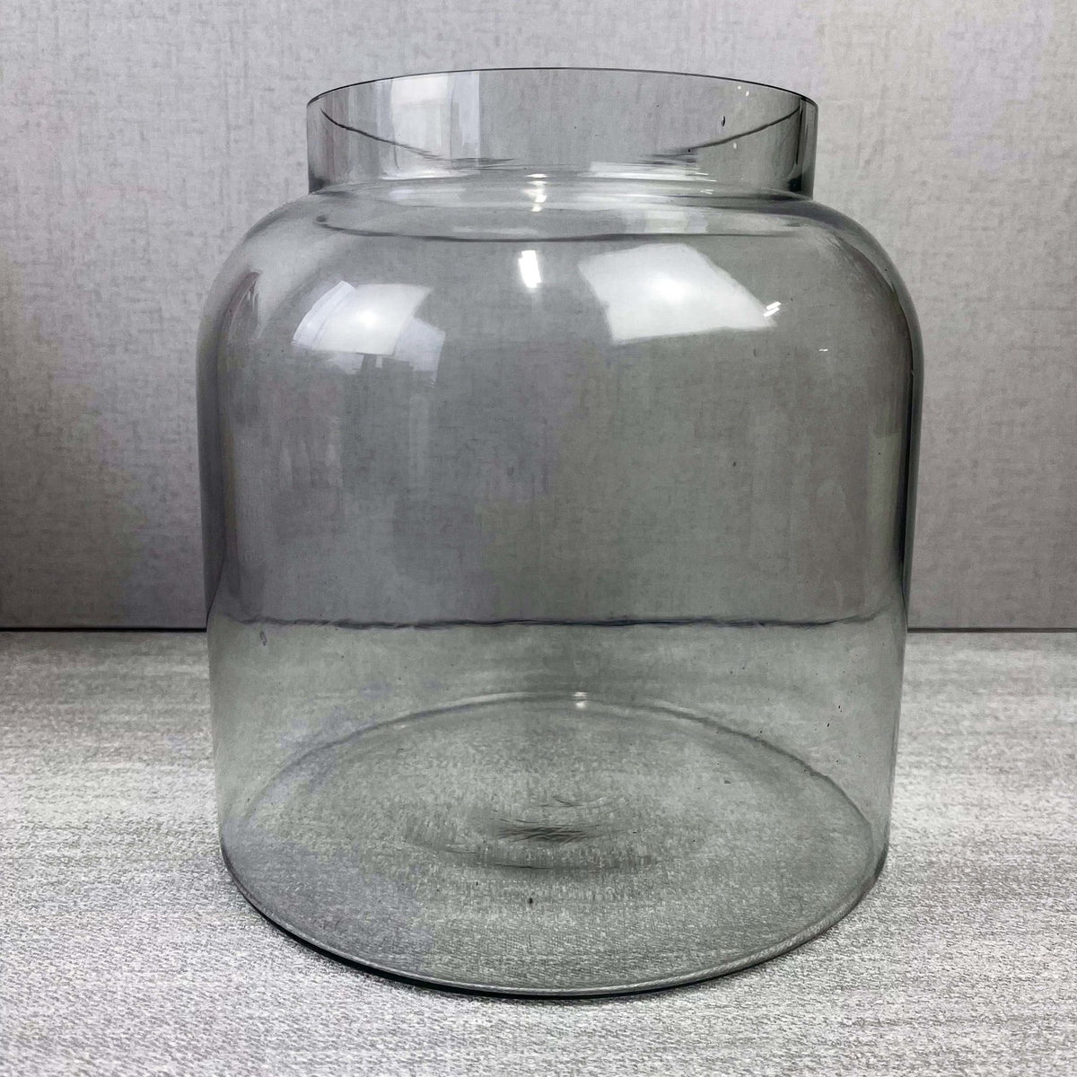 Magnitudo Small Glass Vase - Cherish Home