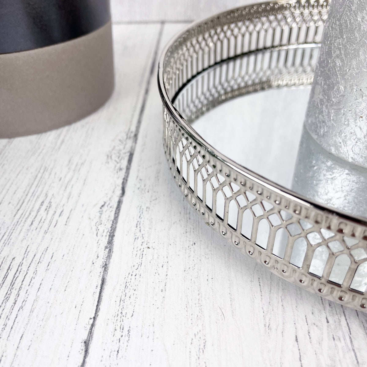 Regiis Silver Style Mirror Tray close up