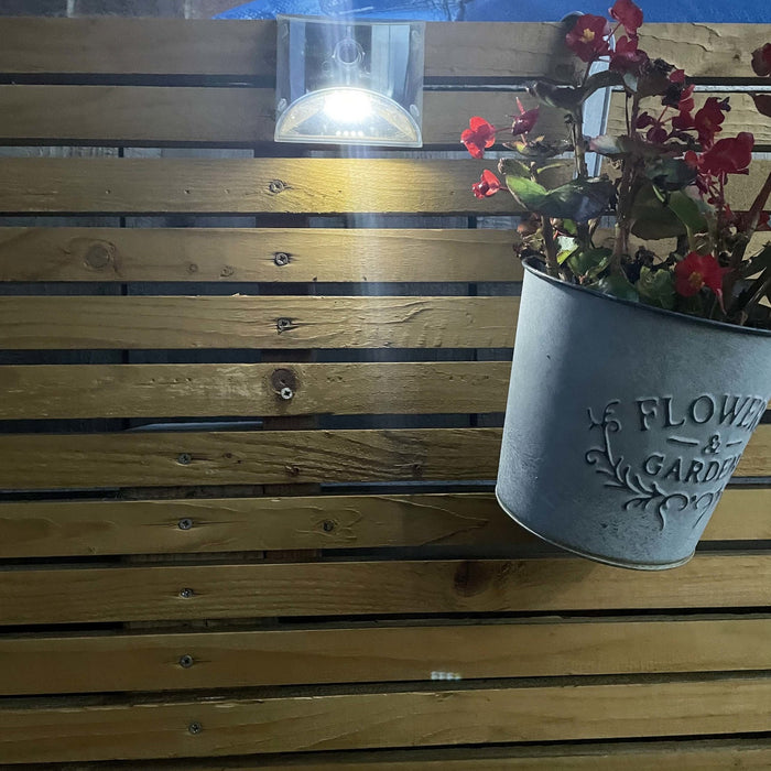 Solar Powered Motion Sensor Wall Light
