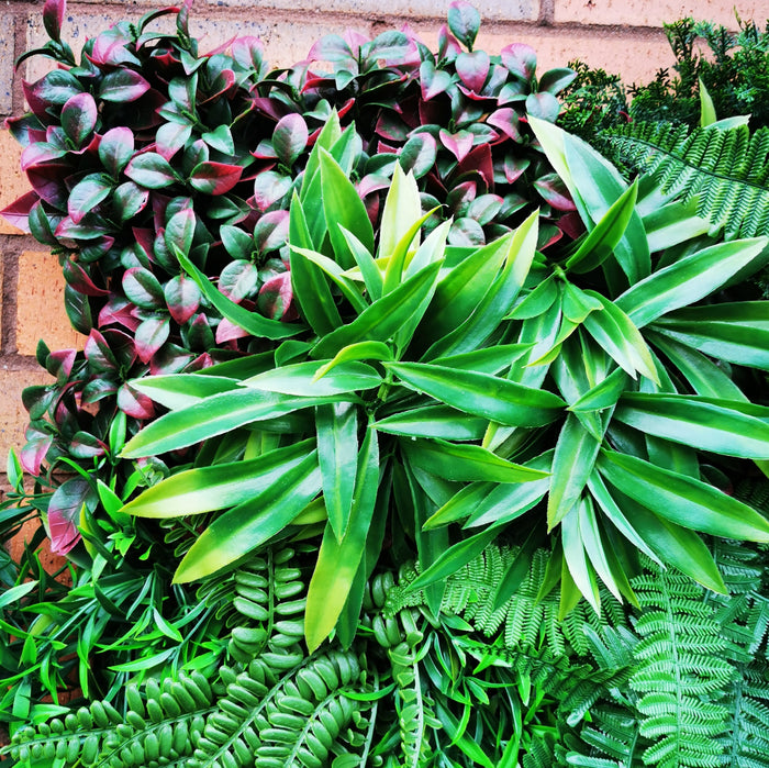 Artificial Deluxe Green Wall (100x100cm) - Year-Round Lush Greenery for UK Gardens & Events - No Upkeep!