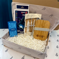 Father's Day Gift Box for the Adventure Dad: Lunch Box, Cutlery, Torch & Chocolate