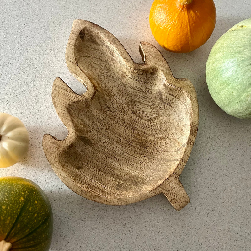 Autumn Leaf Shaped Brown Natural Mango Wood Tray