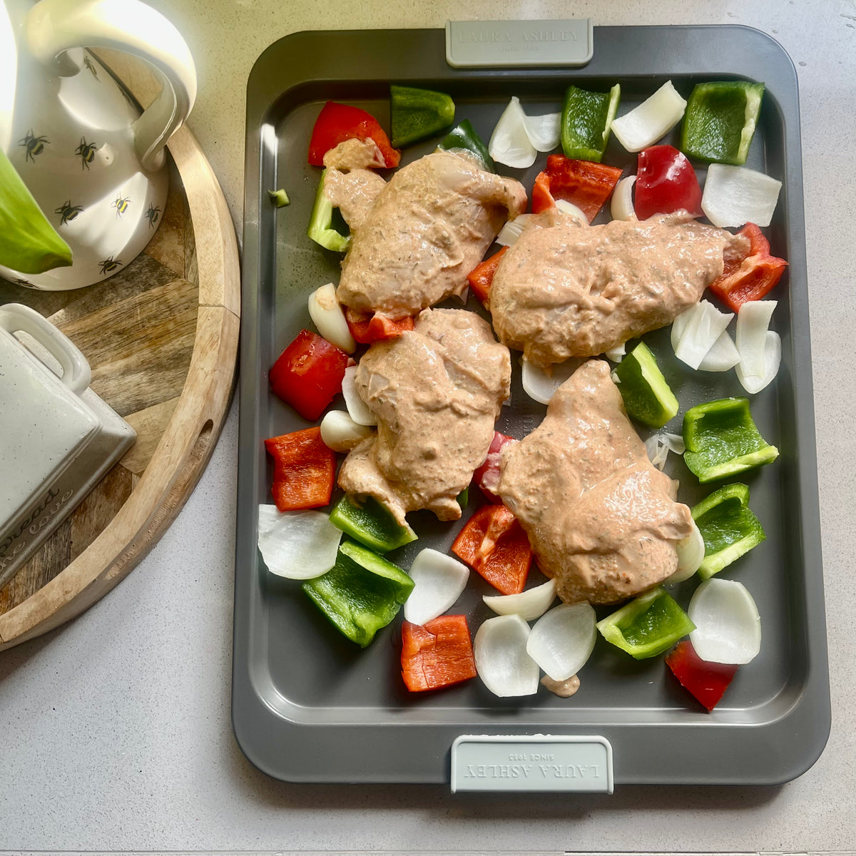 Laura Ashley 38CM (15") Oven Tray Baking cookware