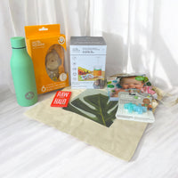 New Baby Gift Set & Weaning Essentials Bundle - Fill n Squeeze Food Pouch Maker, Recipe Book, Silicone Toppers & Parent Gifts