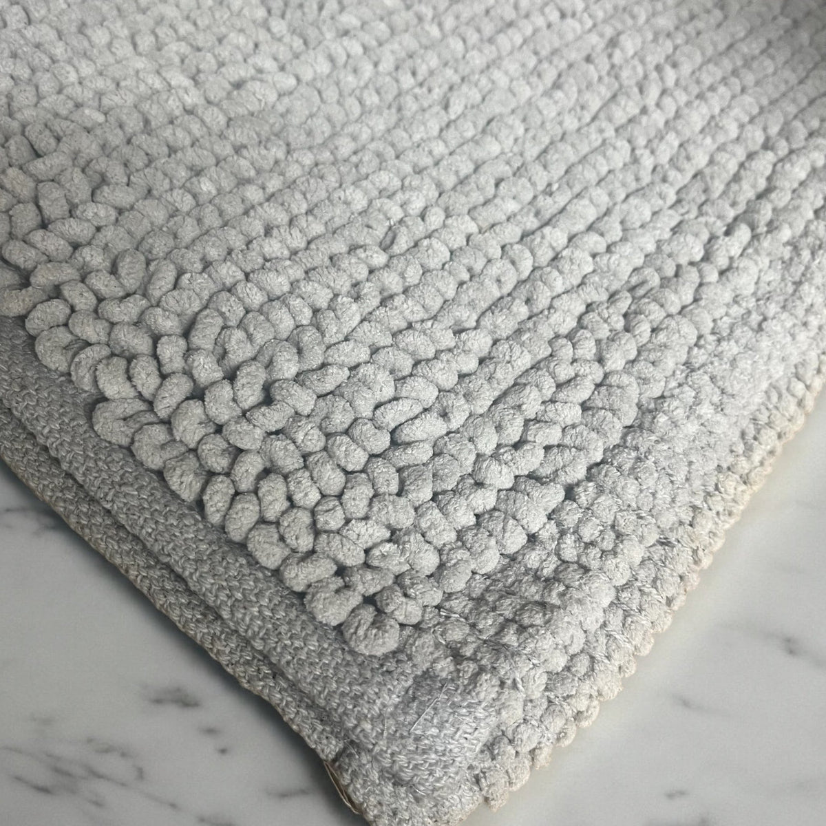 Bobbled Bath Mat Silver Grey - Bathroom Collection - Cherish Home