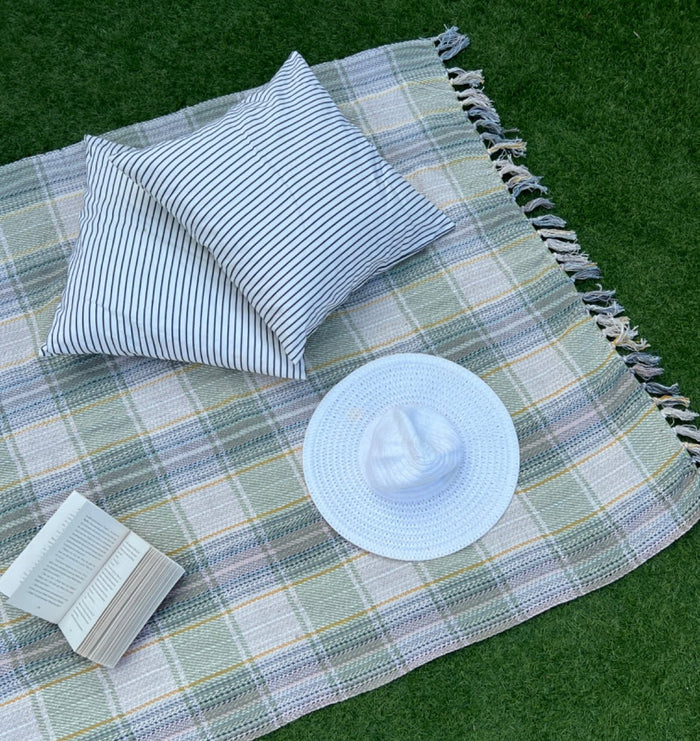 Sustainable Outdoor Picnic Blanket 130x150cm, made from Recycled Materials - Cherish Home
