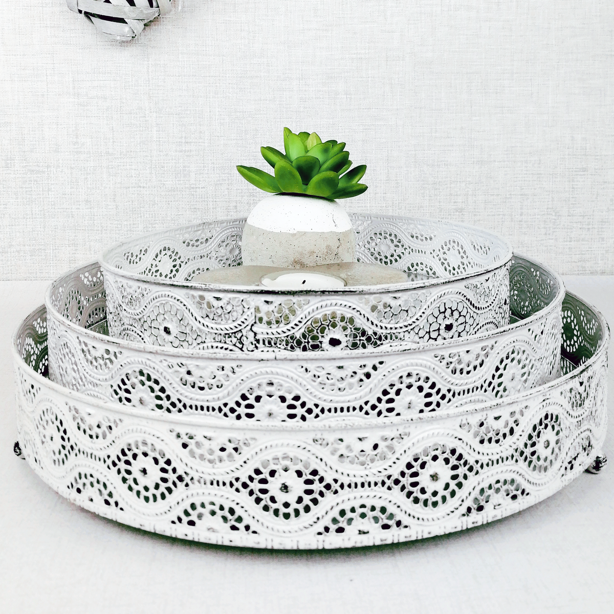 White outlet mirror tray