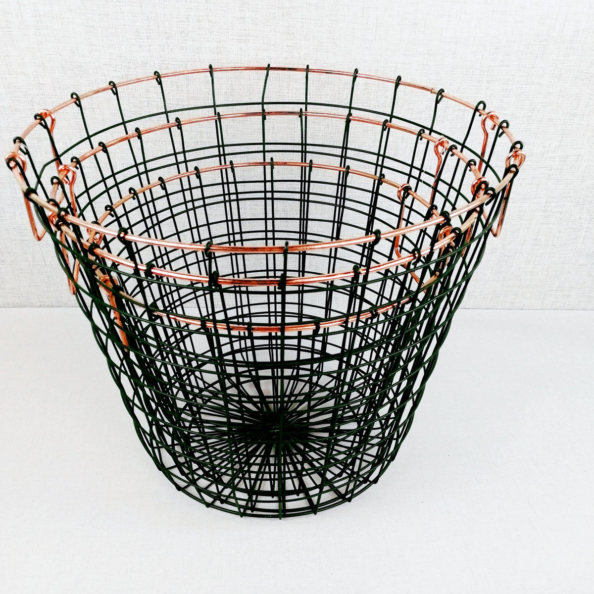Copper rim basket set of 3