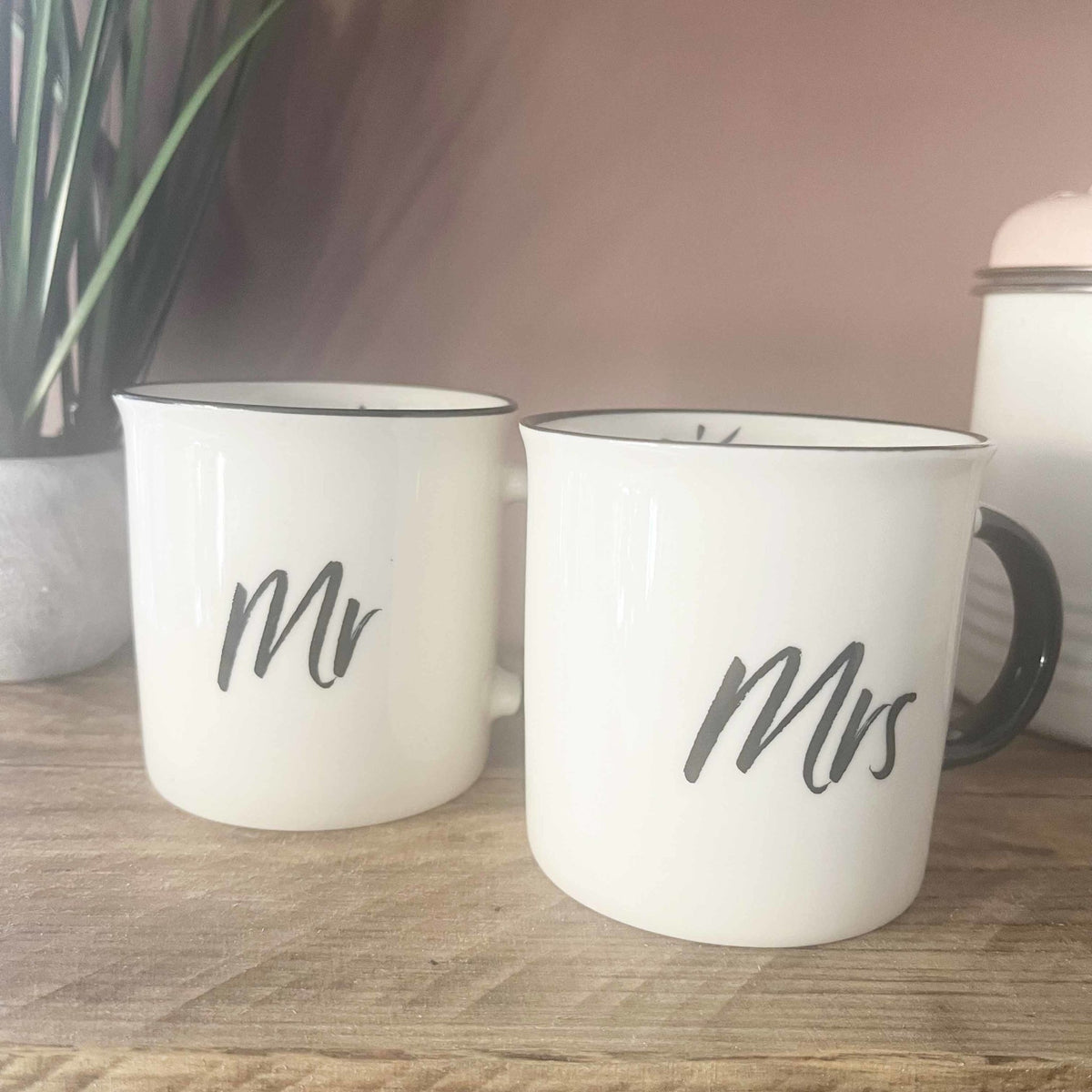 Mr & Mrs Mugs - Set of 2 - Cherish Home
