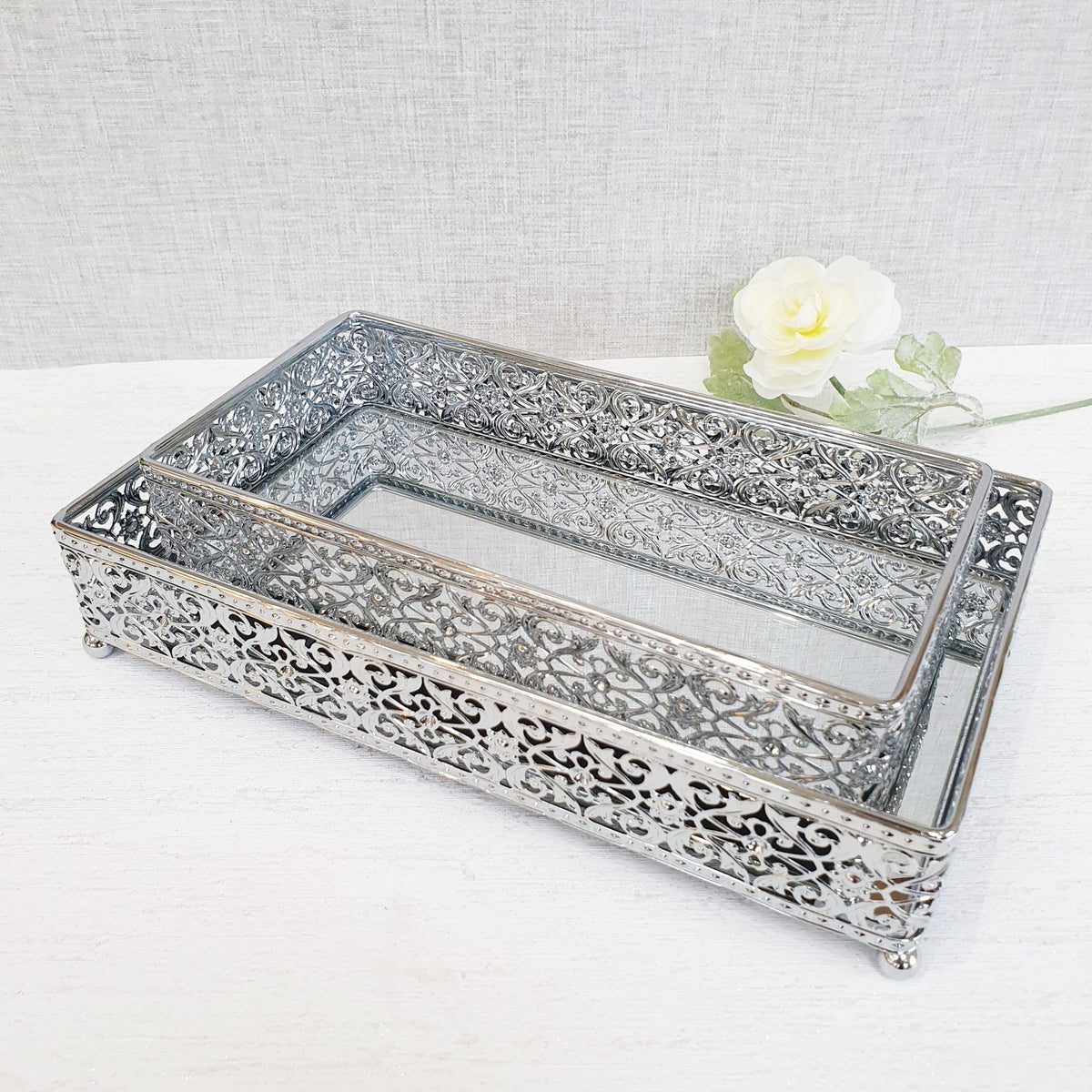 Planus Silver Style Rectangular Mirror Display Trays