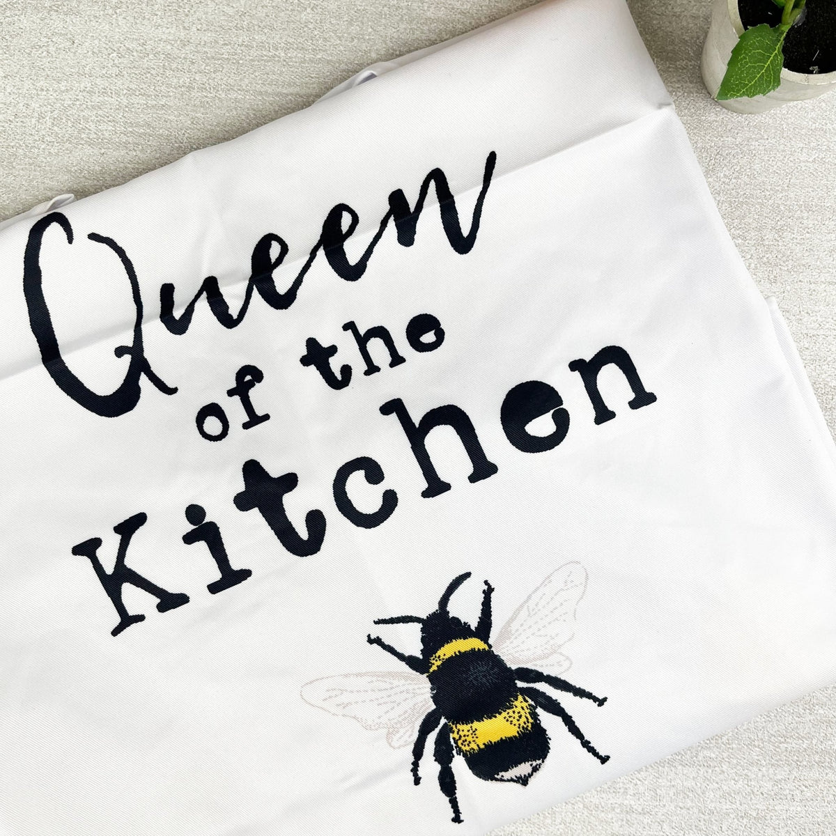 Queen of the Kitchen Apron - Cherish Home