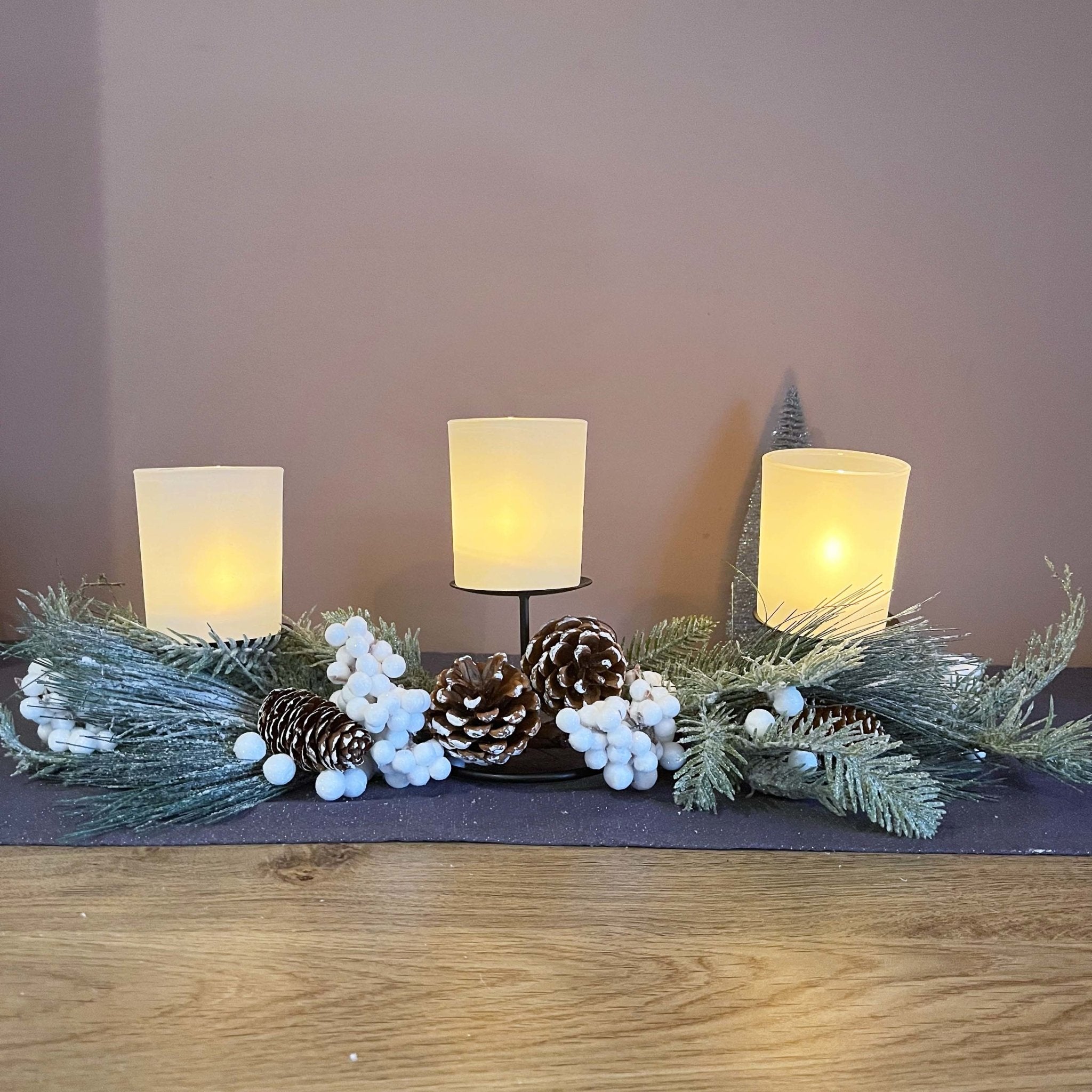 Festive tea deals light holders